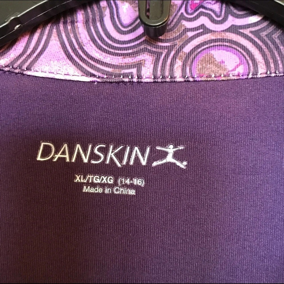 Danskin Women’s XL Workout Jacket Purple Full Zip - Picture 2 of 4